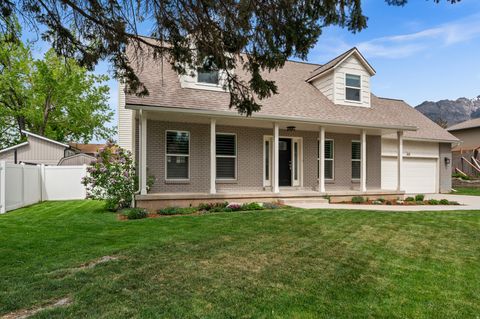 Photo of 2435 FALCON WAY, Sandy, UT 84093 (MLS # 2150939)