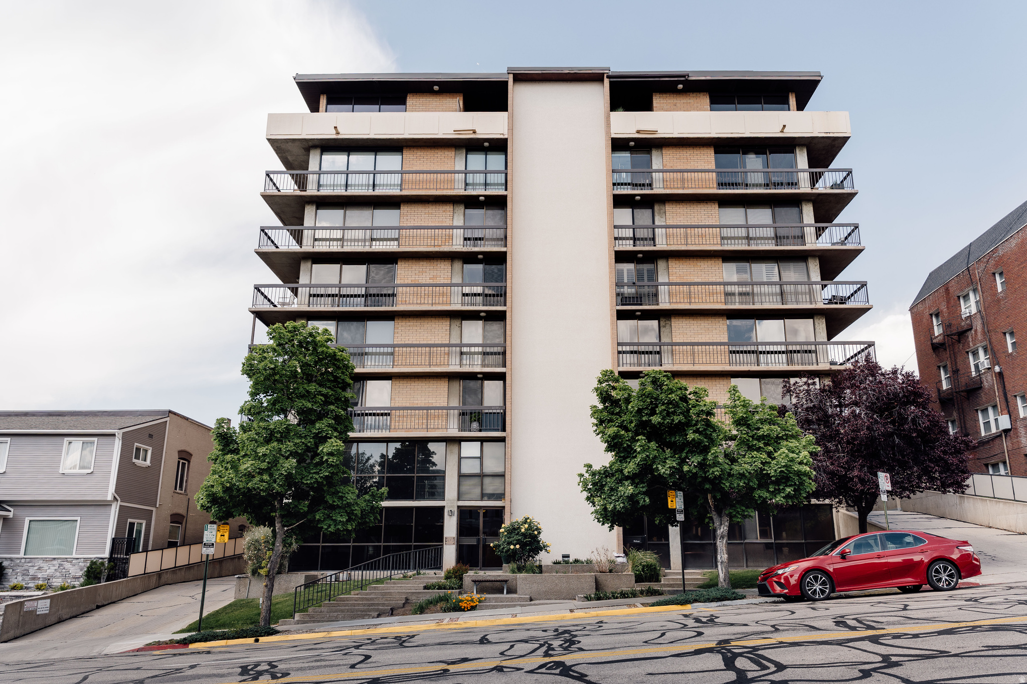 CITY CREST CONDO - Residential