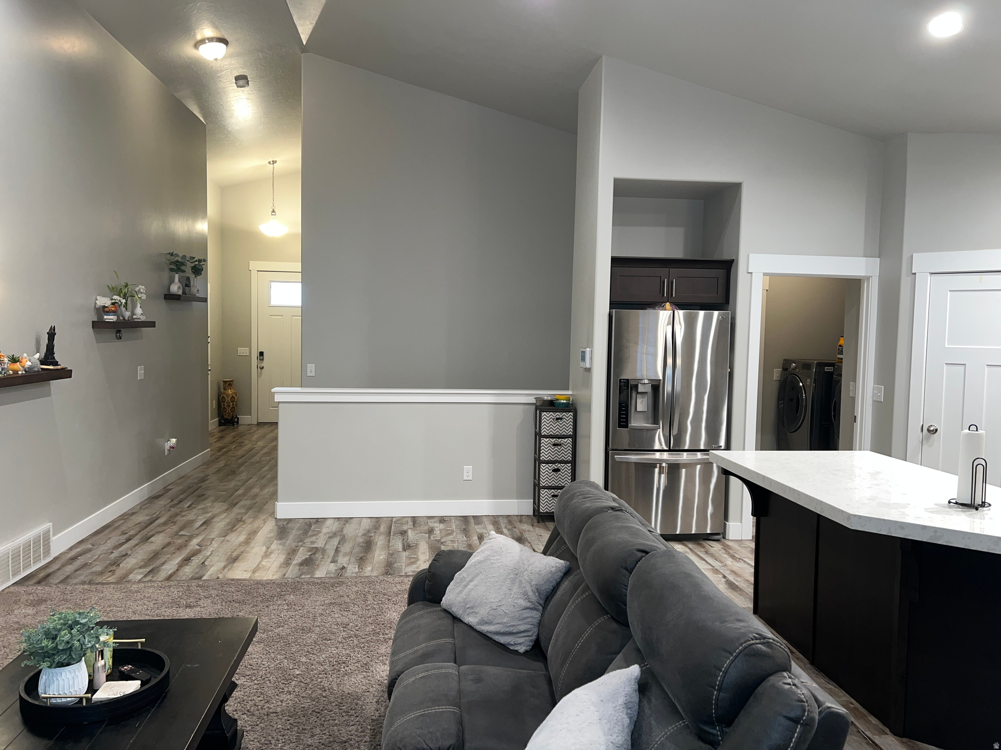 THE VIEWS - Residential