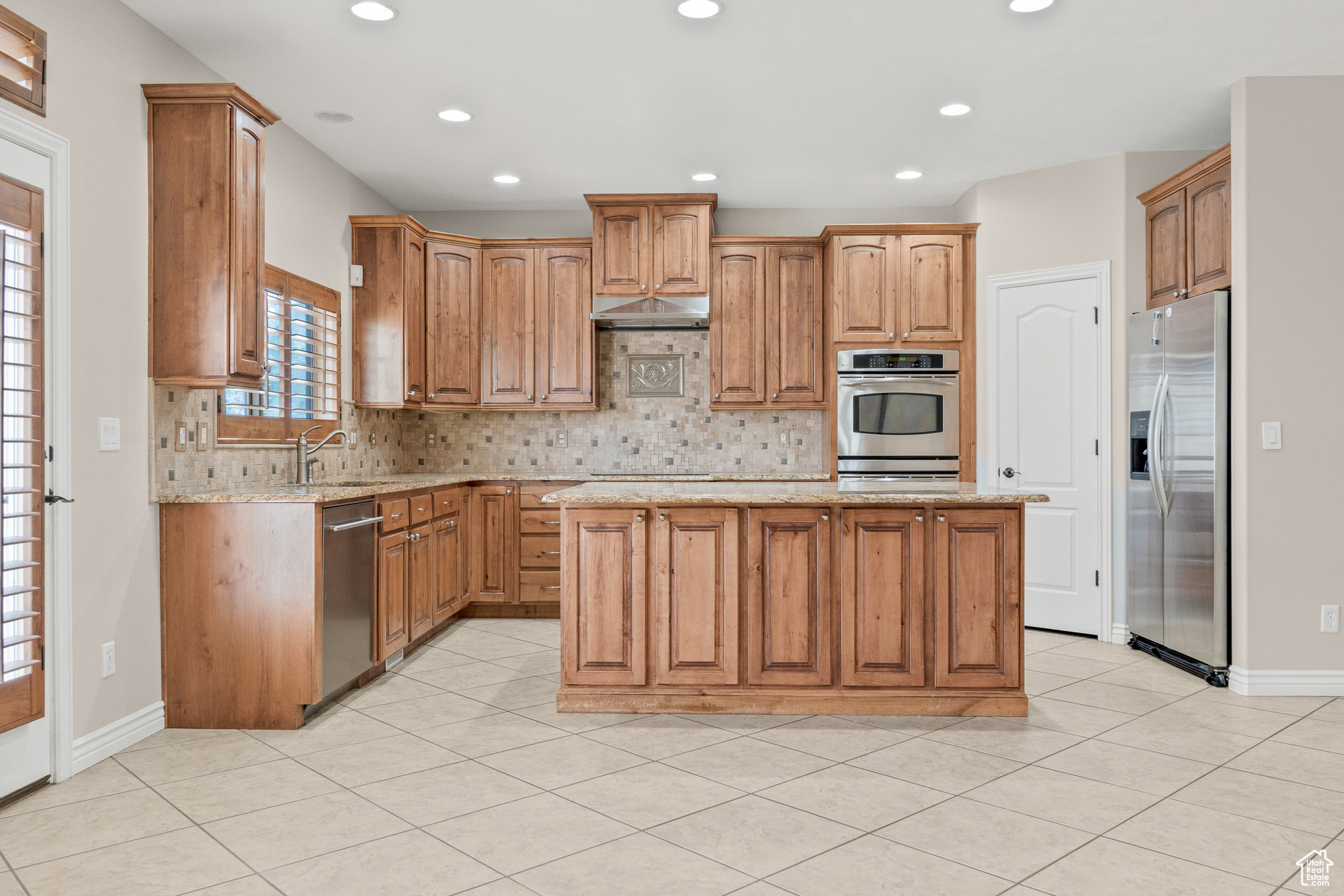 2168 W Aspen Wood Loop, Lehi, Utah image 7