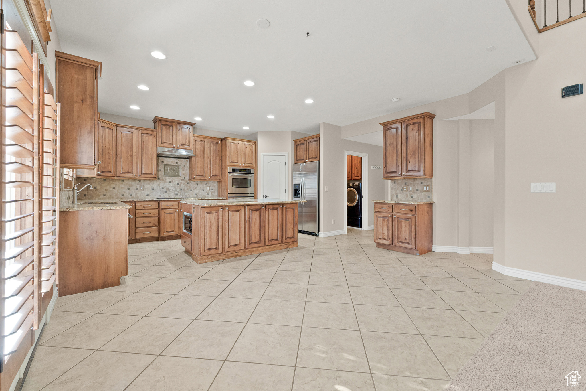 2168 W Aspen Wood Loop, Lehi, Utah image 8