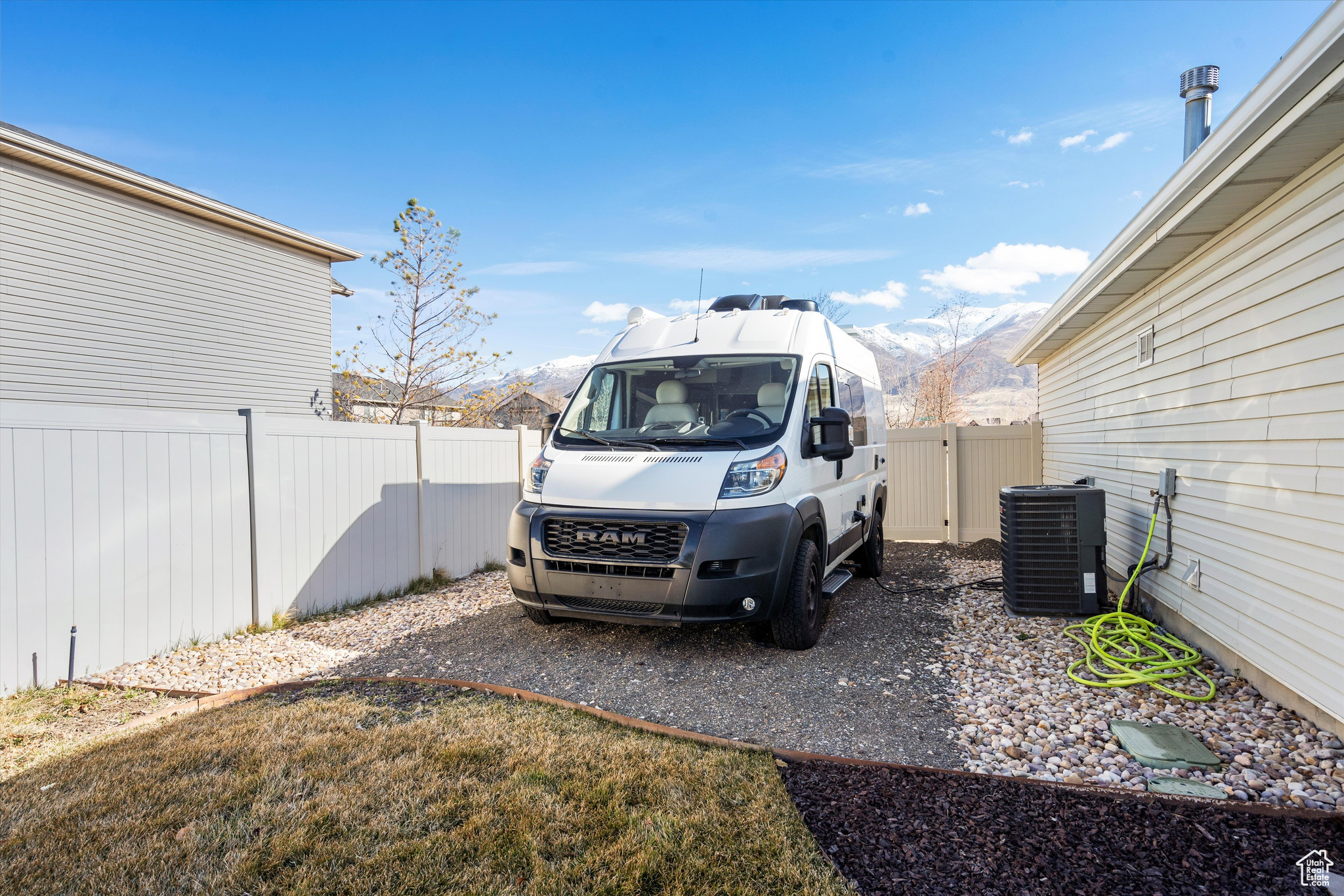 207 N Ironside Way, Farmington, Utah image 35