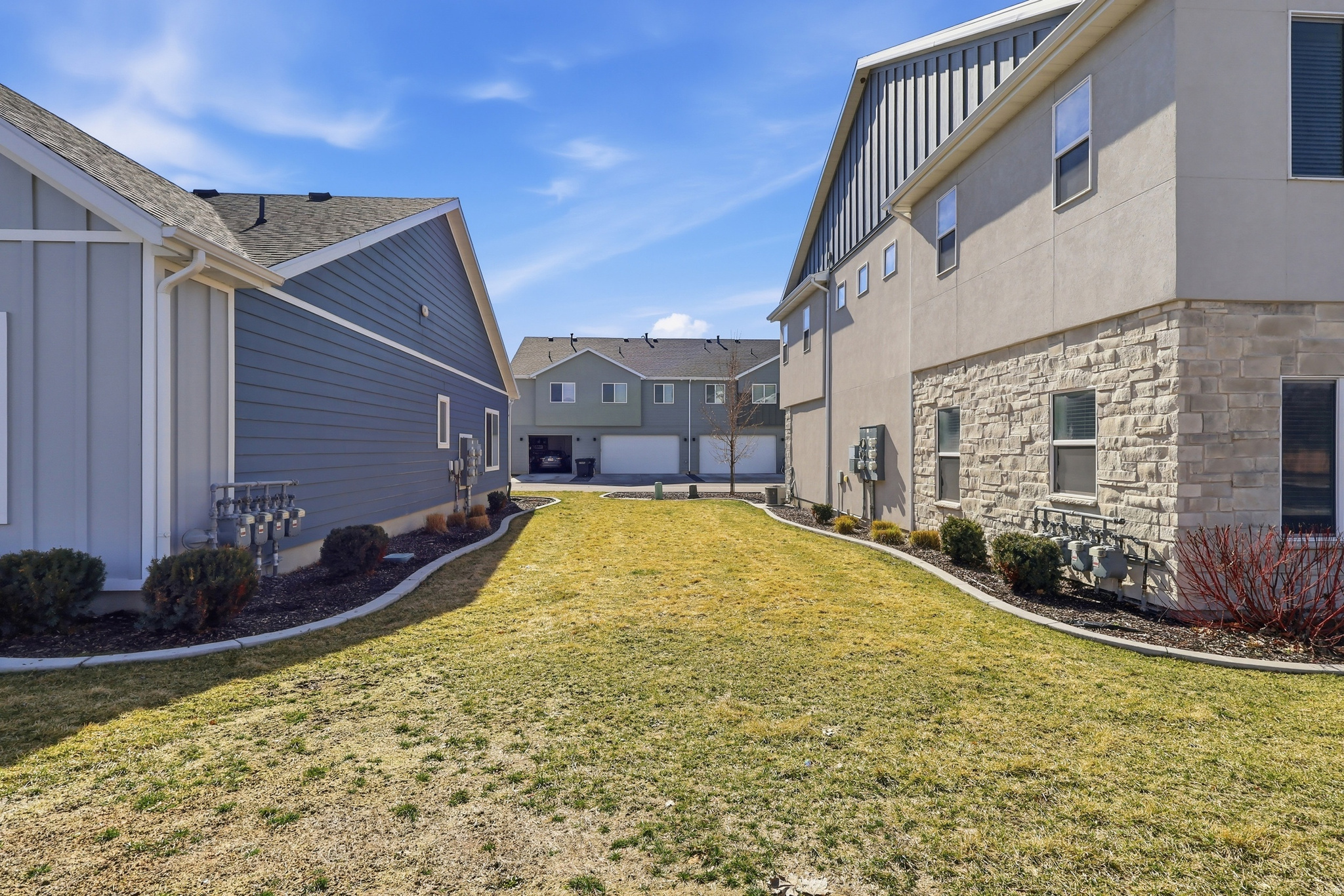 WOODMORE POINTE SUBDIVISION - Residential