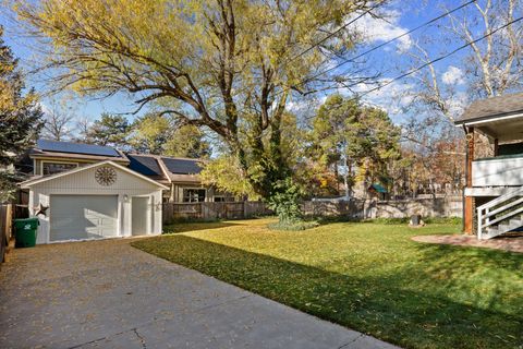 Tiny photo for 4650 S CHAPEL DR, Holladay, UT 84117 (MLS # 2134812)