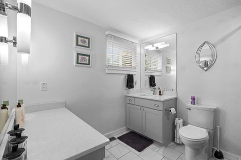 Tiny photo for 4650 S CHAPEL DR, Holladay, UT 84117 (MLS # 2134812)