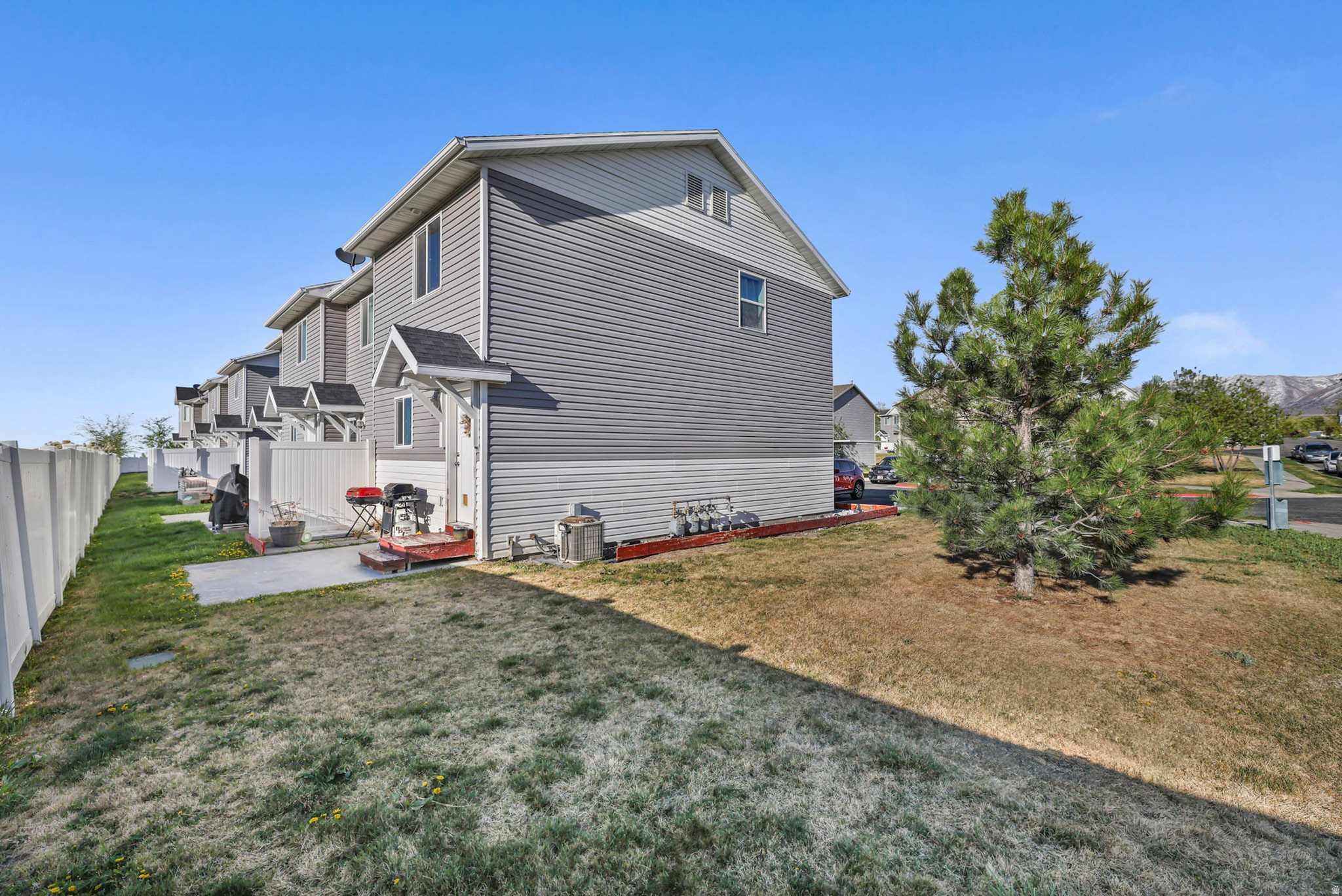 WESTPOINT MEADOWS CONDOMINIMUNS AMD - Residential