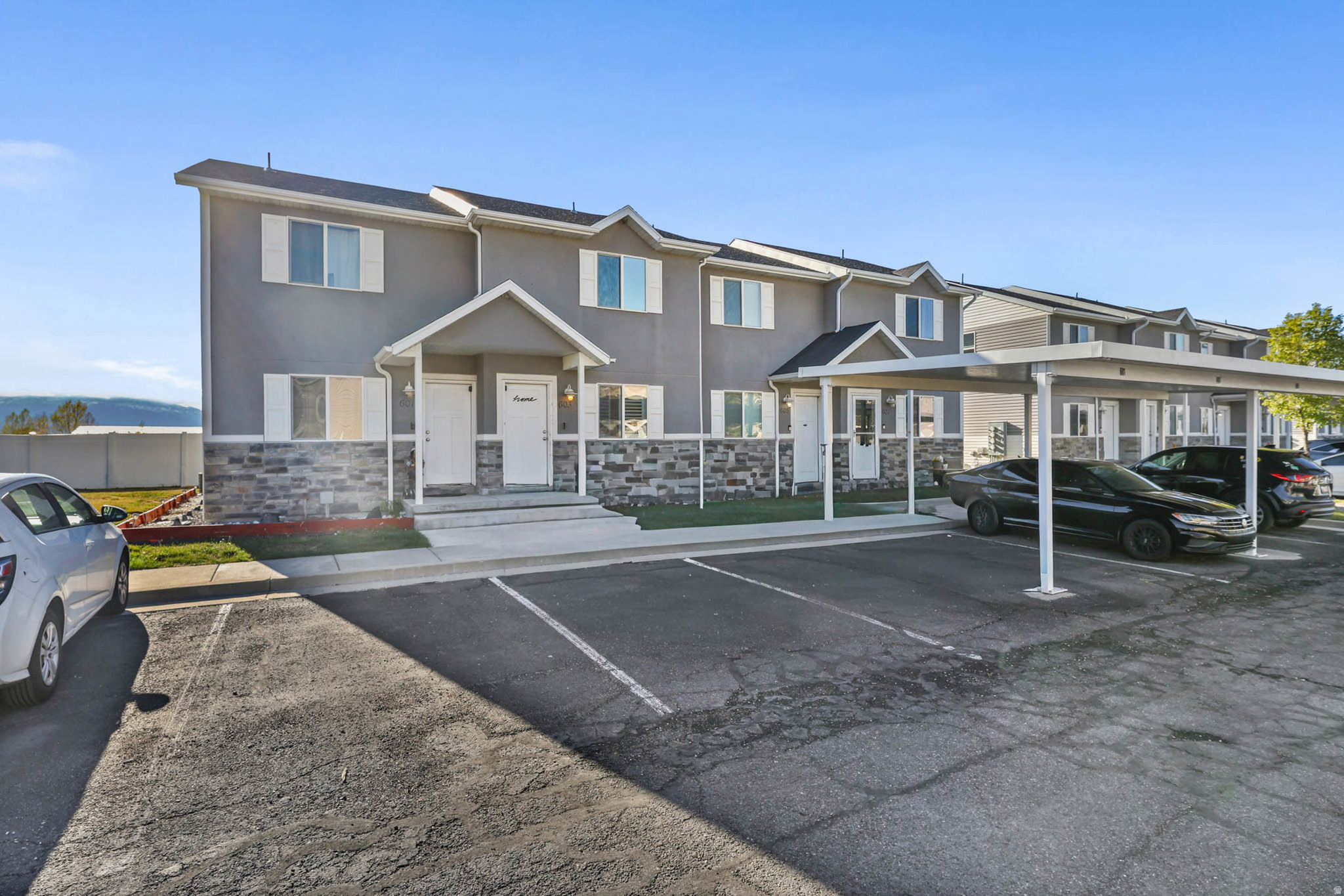 WESTPOINT MEADOWS CONDOMINIMUNS AMD - Residential