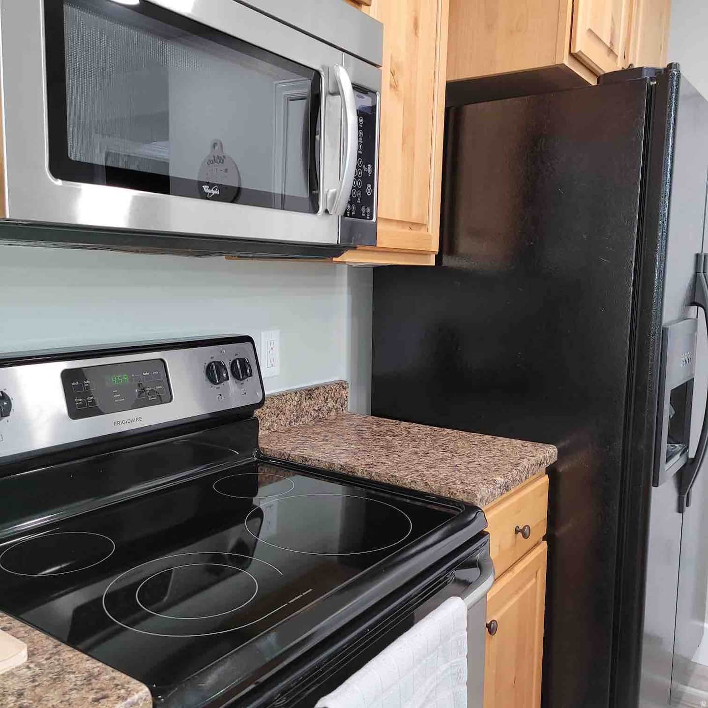 THE MEADOWS - Residential