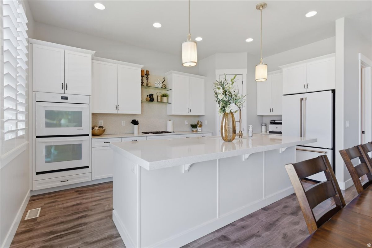MEADOW VIEW - Residential