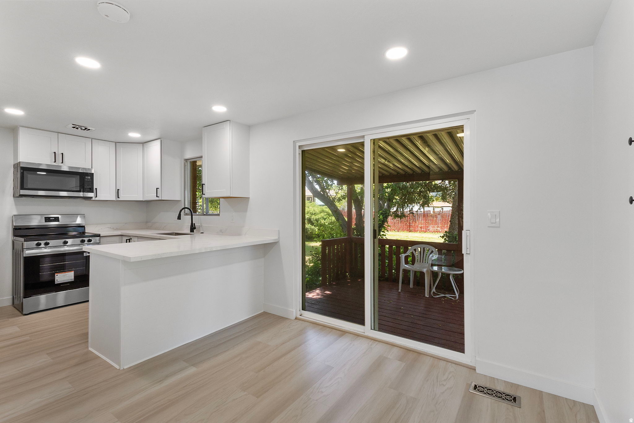 BLAKE HEIGHTS - Residential