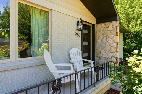 Tiny photo for 960 E SAGEHILL DR, Holladay, UT 84124 (MLS # 2190349)