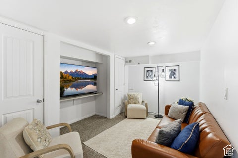 Tiny photo for 960 E SAGEHILL DR, Holladay, UT 84124 (MLS # 2190349)