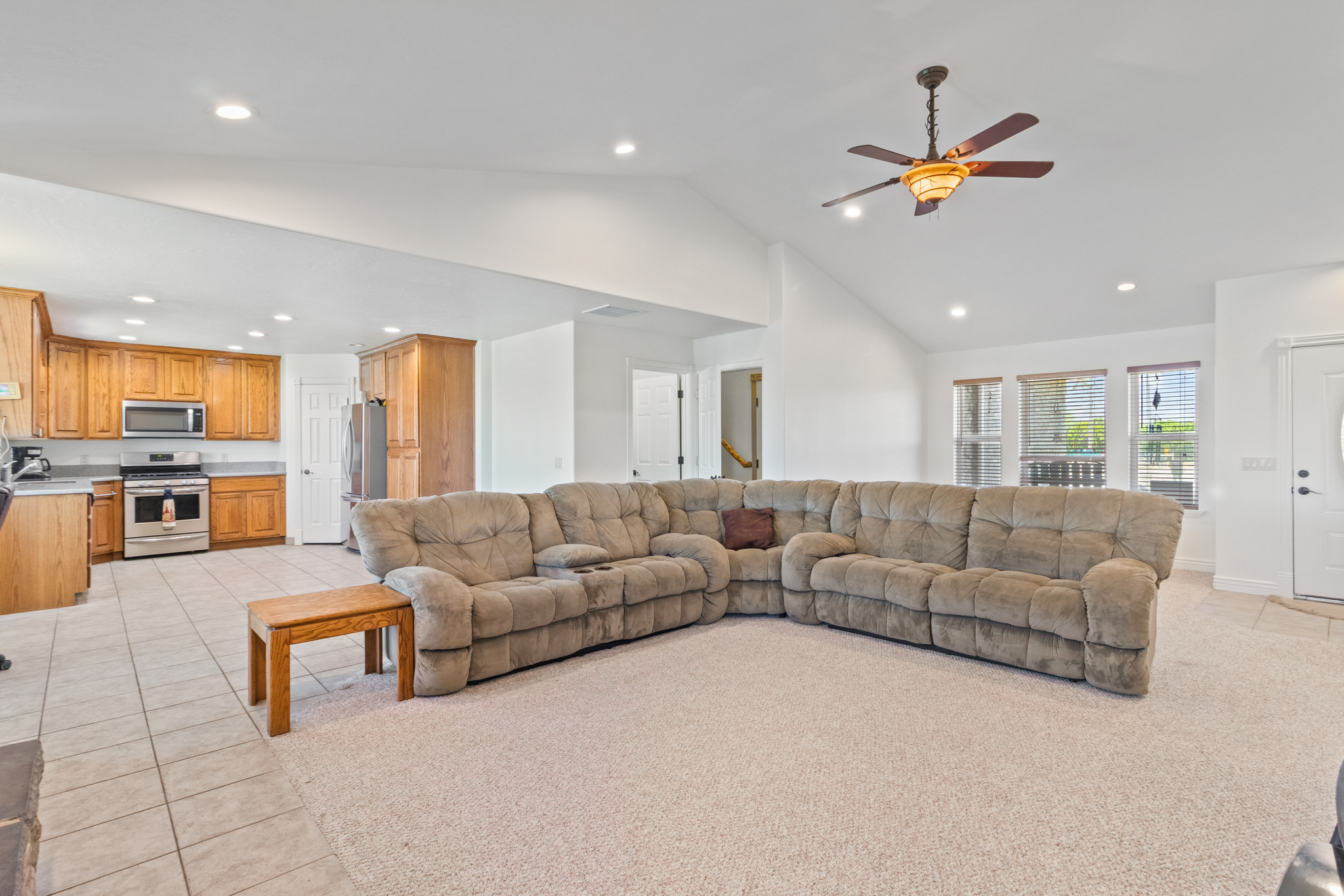 LAKESHORE - Residential