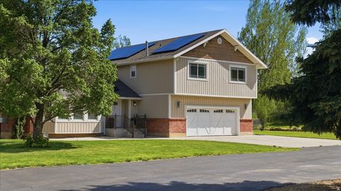 Tiny photo for 702 W 3000 S, Heber City, UT 84032 (MLS # 2159055)