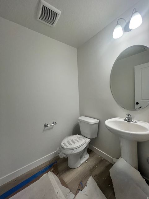 Tiny photo for 2619 N 2080 W #177, Clinton, UT 84015 (MLS # 2119931)