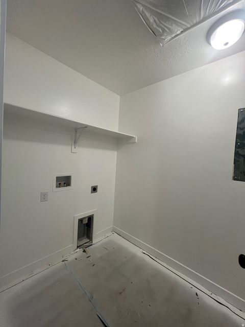 Tiny photo for 2619 N 2080 W #177, Clinton, UT 84015 (MLS # 2119931)