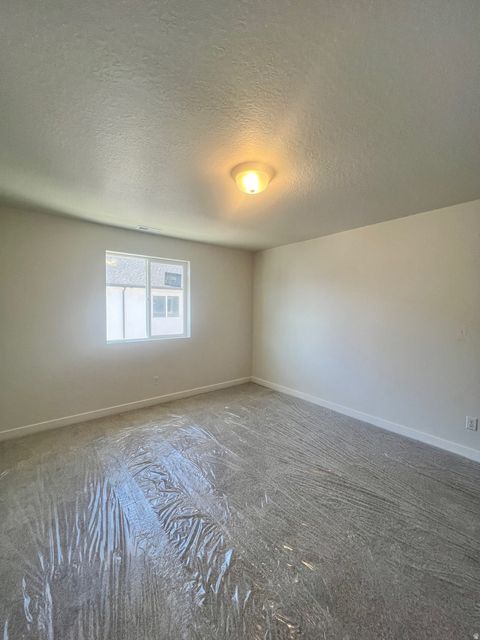 Tiny photo for 2619 N 2080 W #177, Clinton, UT 84015 (MLS # 2119931)