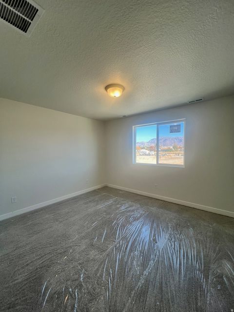 Tiny photo for 2619 N 2080 W #177, Clinton, UT 84015 (MLS # 2119931)