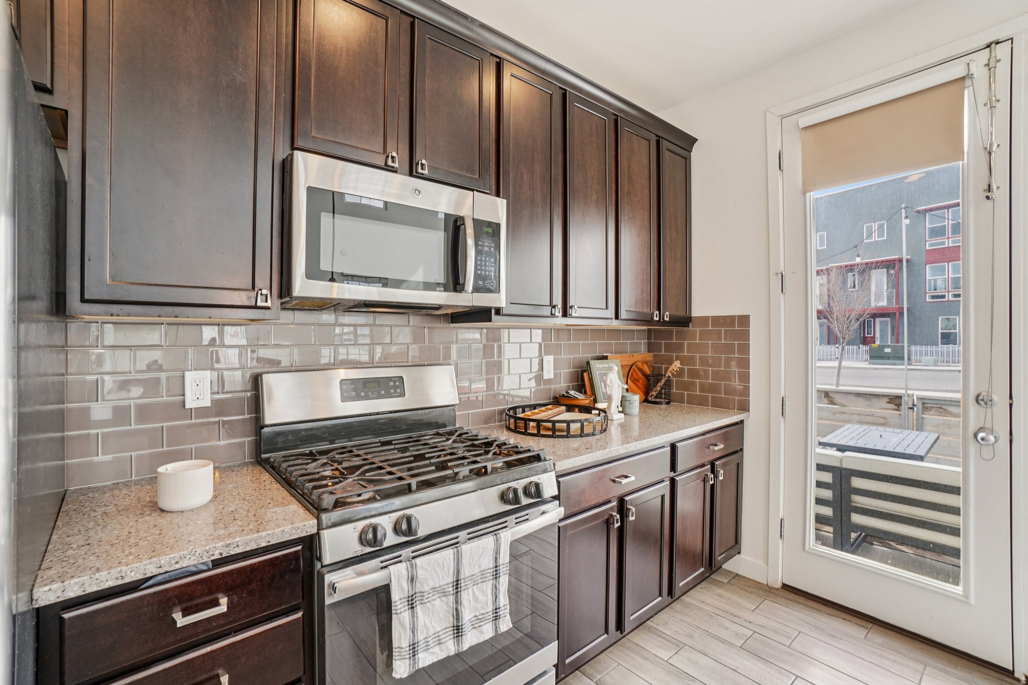 DAYBREAK CREEKSIDE - Residential