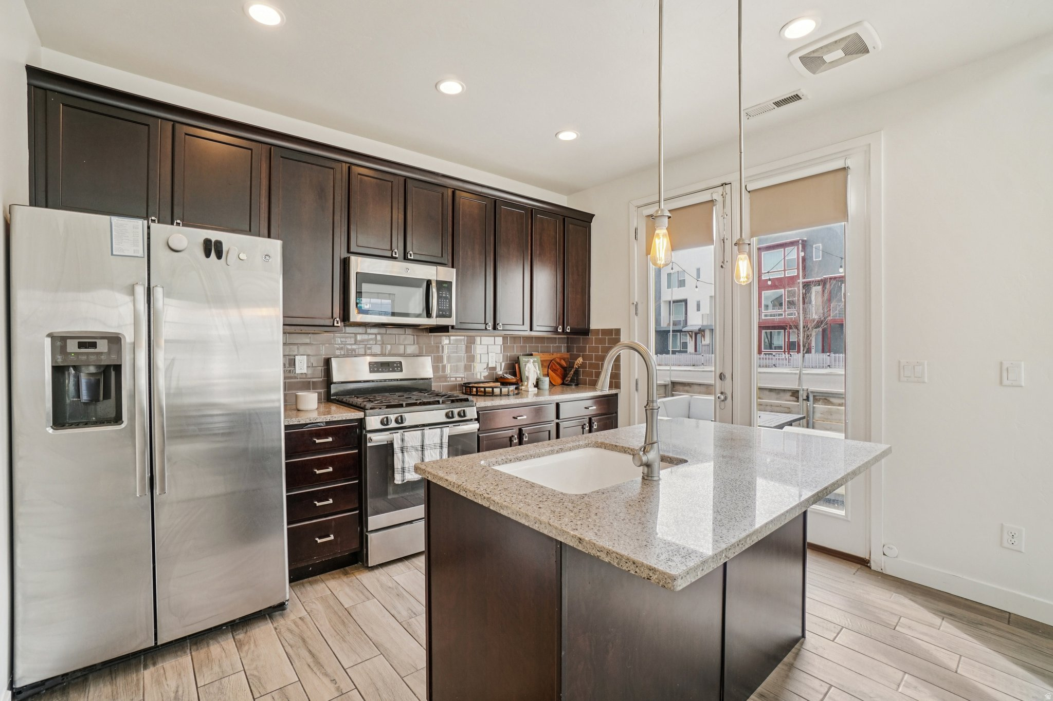 DAYBREAK CREEKSIDE - Residential