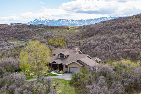 Homes For Sale - 749 W Tollgate Canyon Rd<br/> Park City, UT 84098