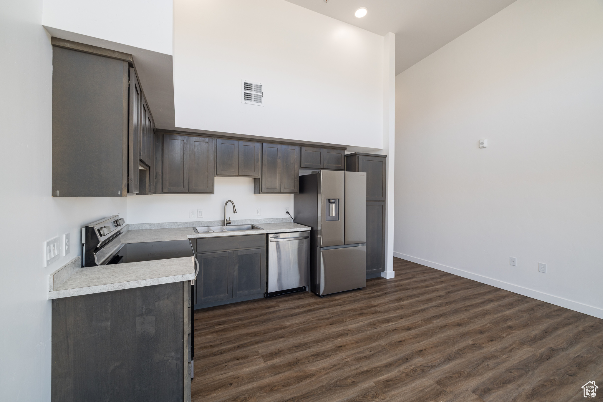 KANE CREEK CONDOMINIUMS - Residential