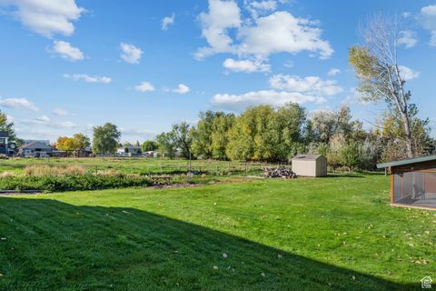 Photo of 605 W 100 S, Lindon, UT 84042 (MLS # 2119505)