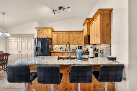 Tiny photo for 1269 E PINE VALLEY ST, Washington, UT 84780 (MLS # 2130853)