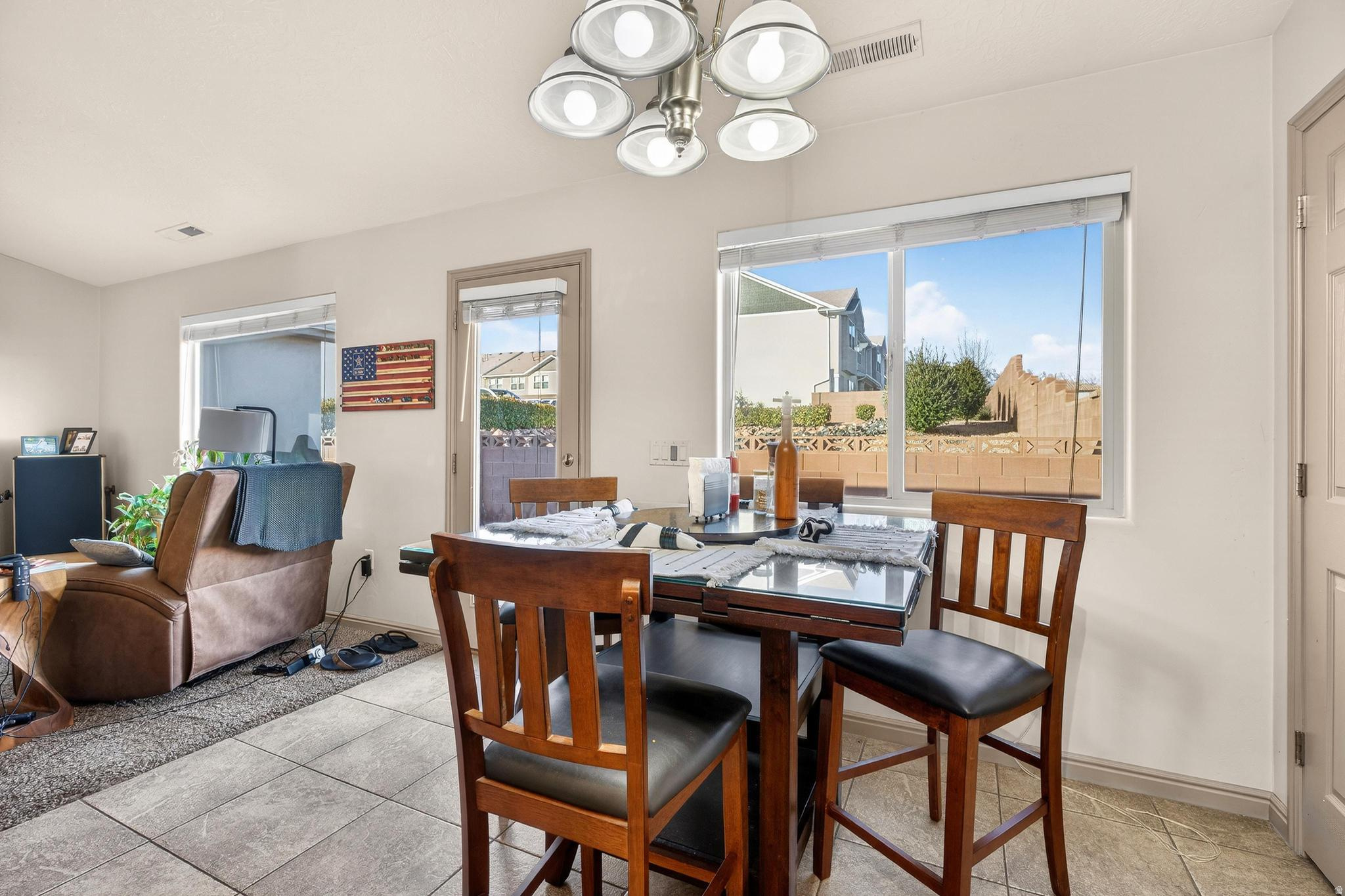 ENGLISH OAKS EST 1 AMD - Residential