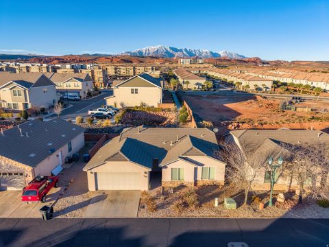 Tiny photo for 1269 E PINE VALLEY ST, Washington, UT 84780 (MLS # 2130853)