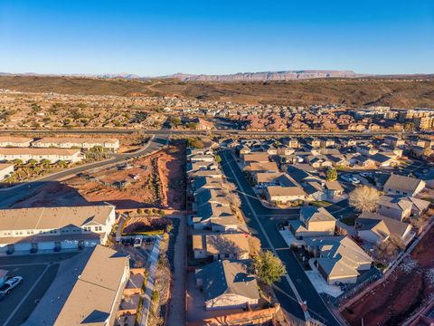 Tiny photo for 1269 E PINE VALLEY ST, Washington, UT 84780 (MLS # 2130853)