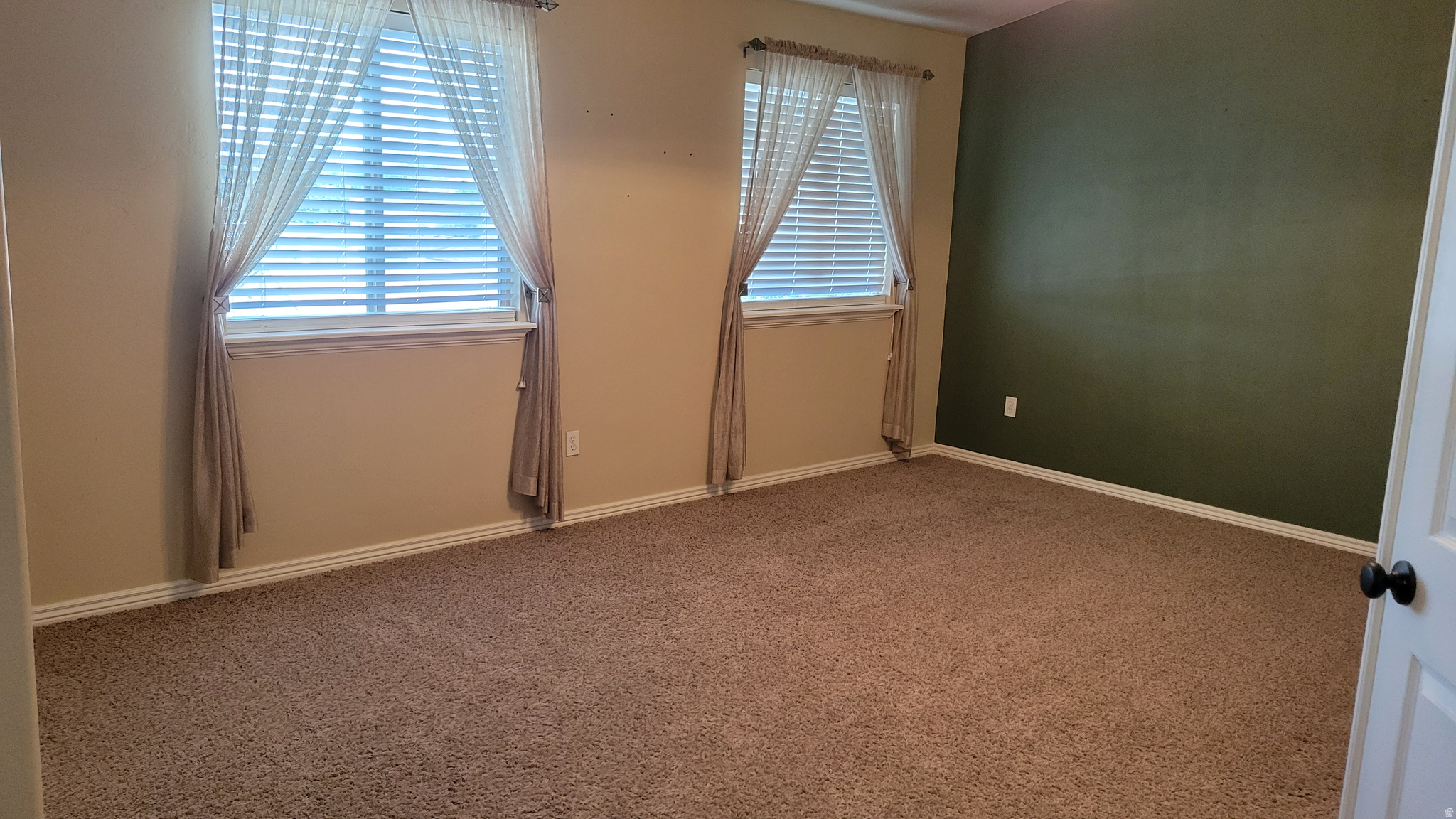 WHISPER COVE PUD - Residential