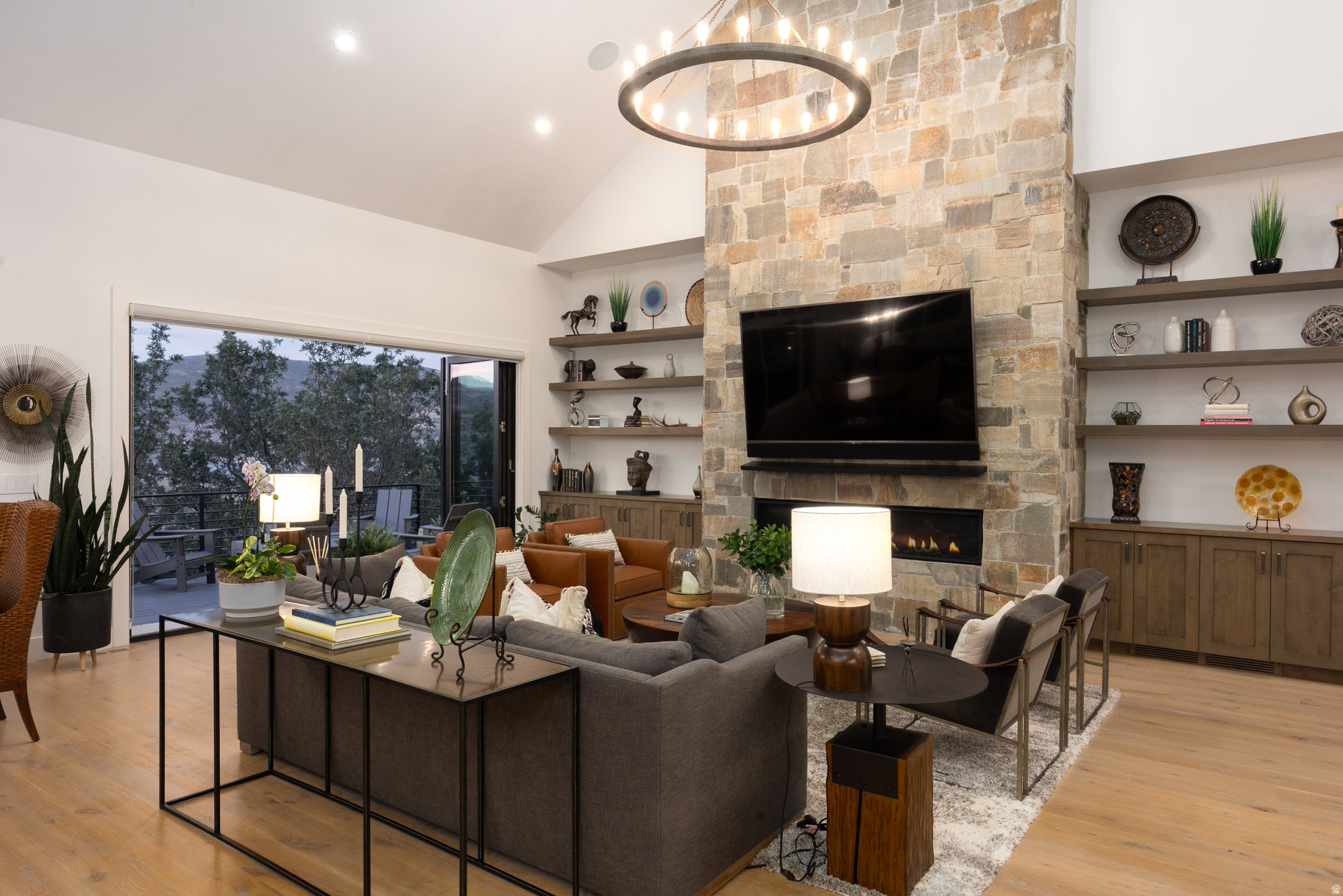 STAR HARBOUR ESTATES - Residential