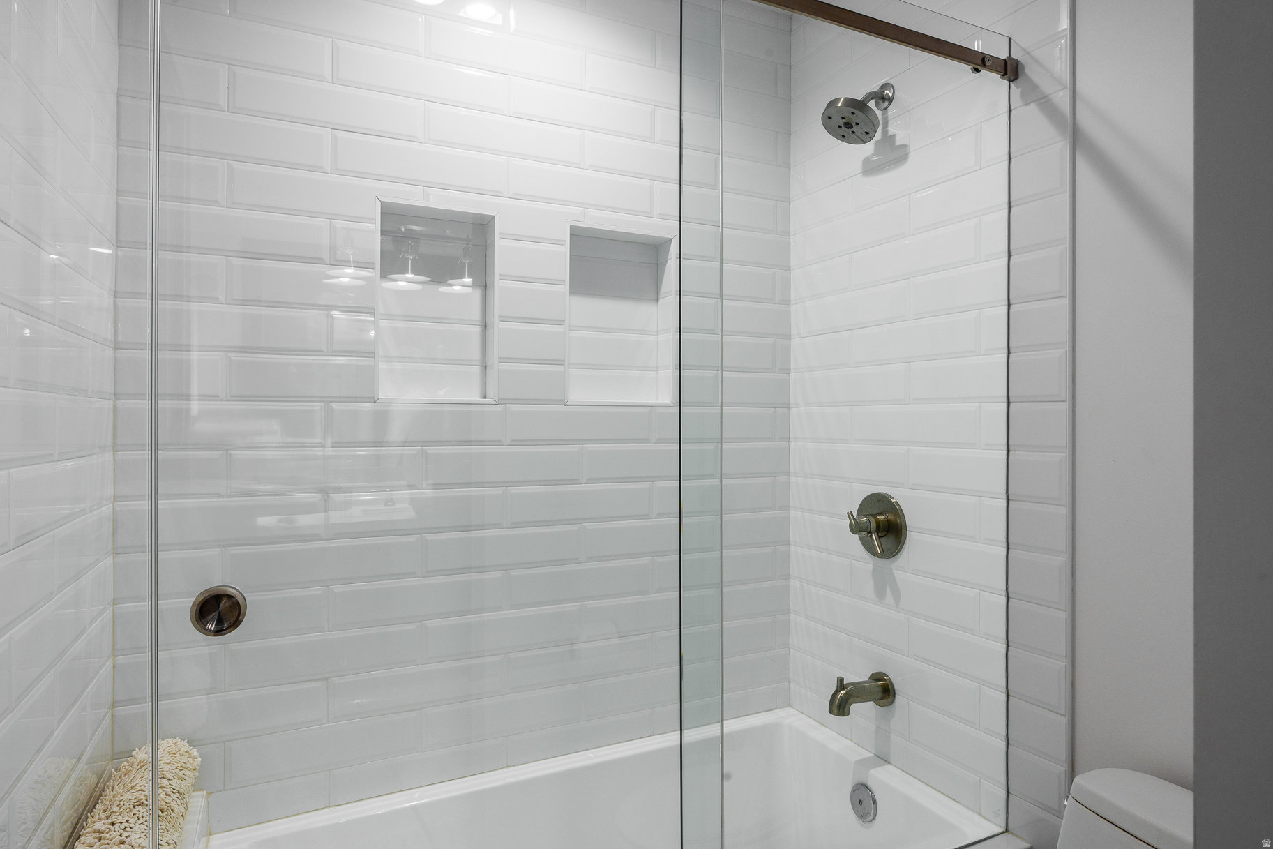 STAR HARBOUR ESTATES - Residential