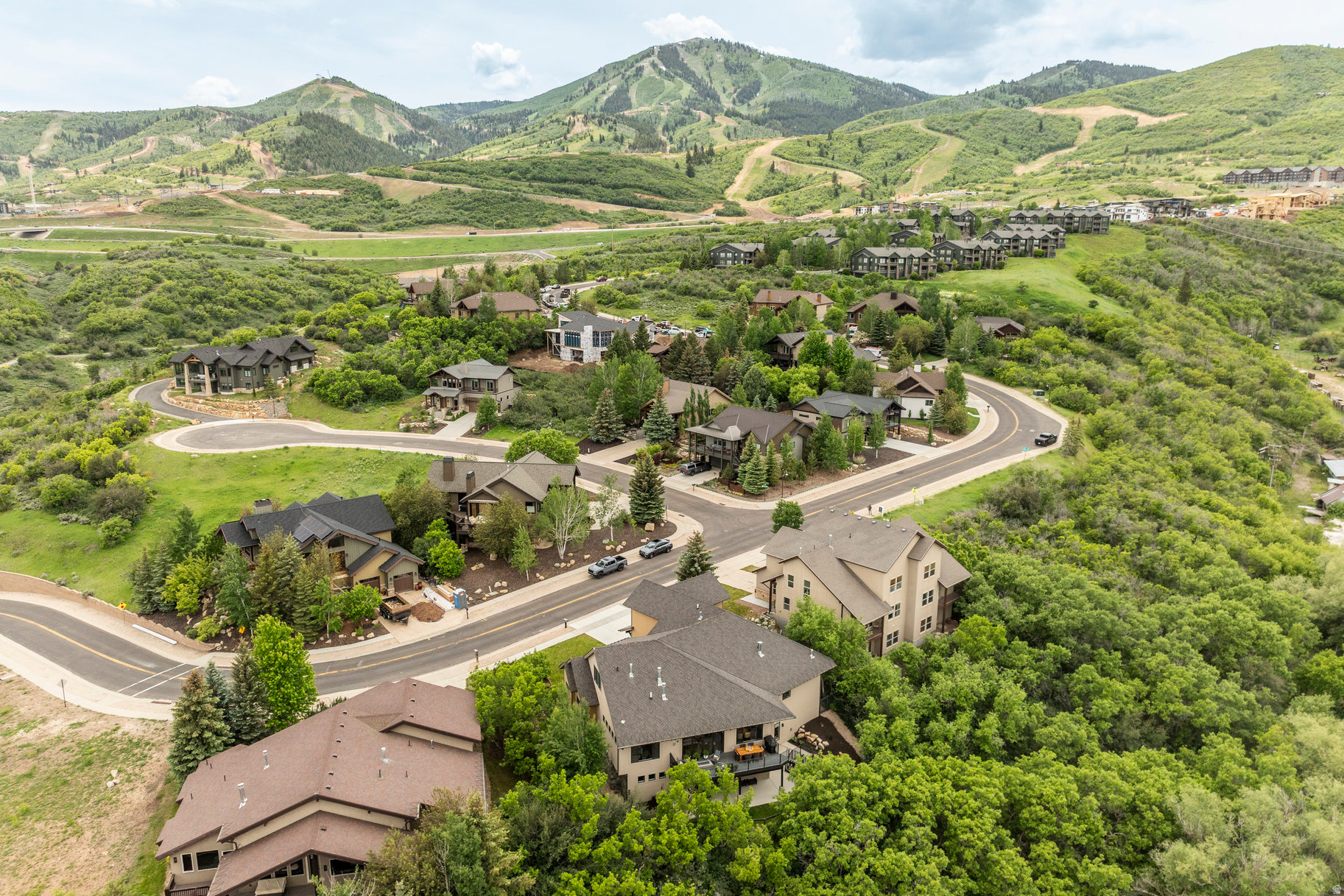 STAR HARBOUR ESTATES - Residential