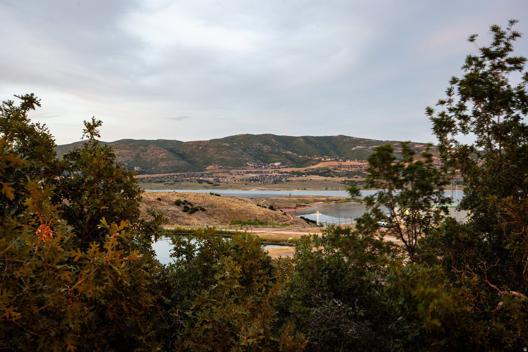 STAR HARBOUR ESTATES - Residential