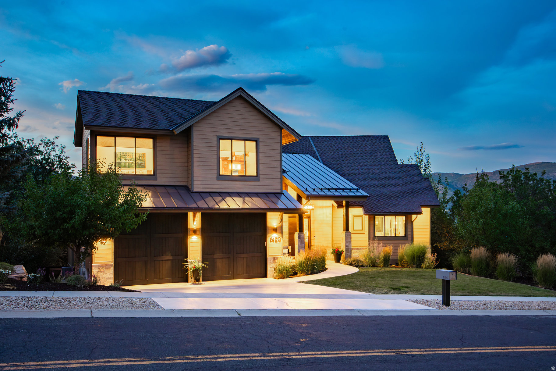 STAR HARBOUR ESTATES - Residential