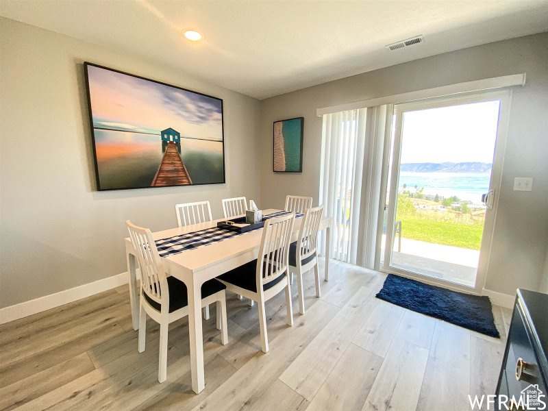 HARBOR VILLAGE - Residential