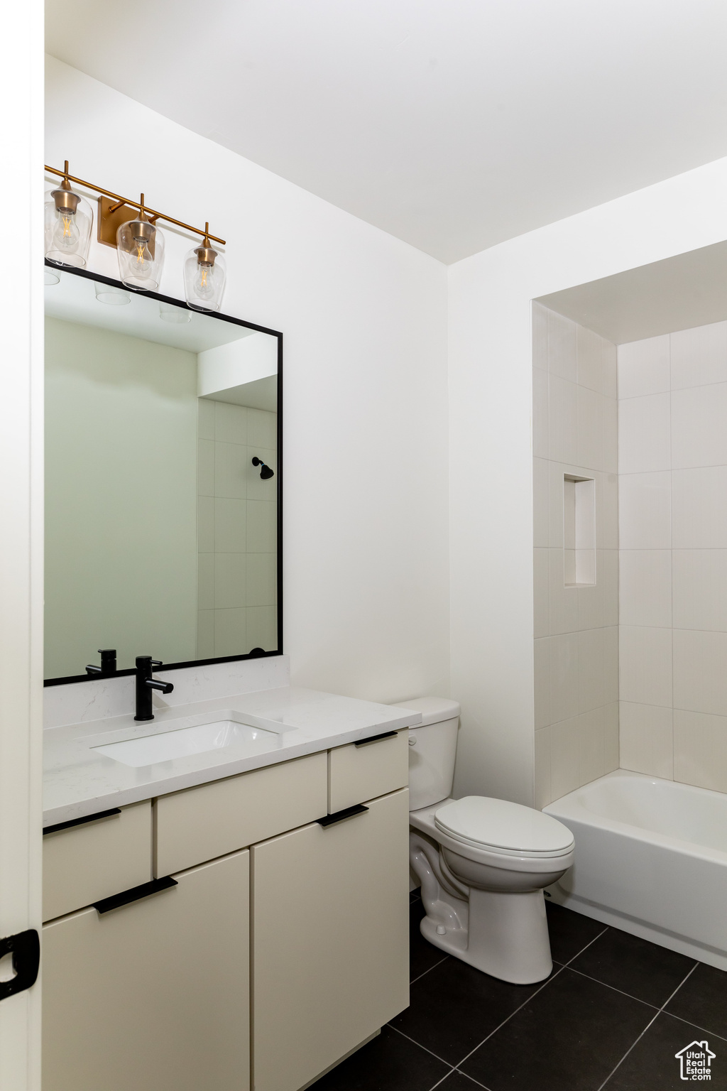 SILVER CREEK VILLAGE - Residential