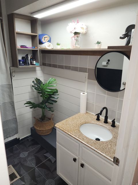 Tiny photo for 4236 W 3425 S #225, West Valley City, UT 84120 (MLS # 2139207)