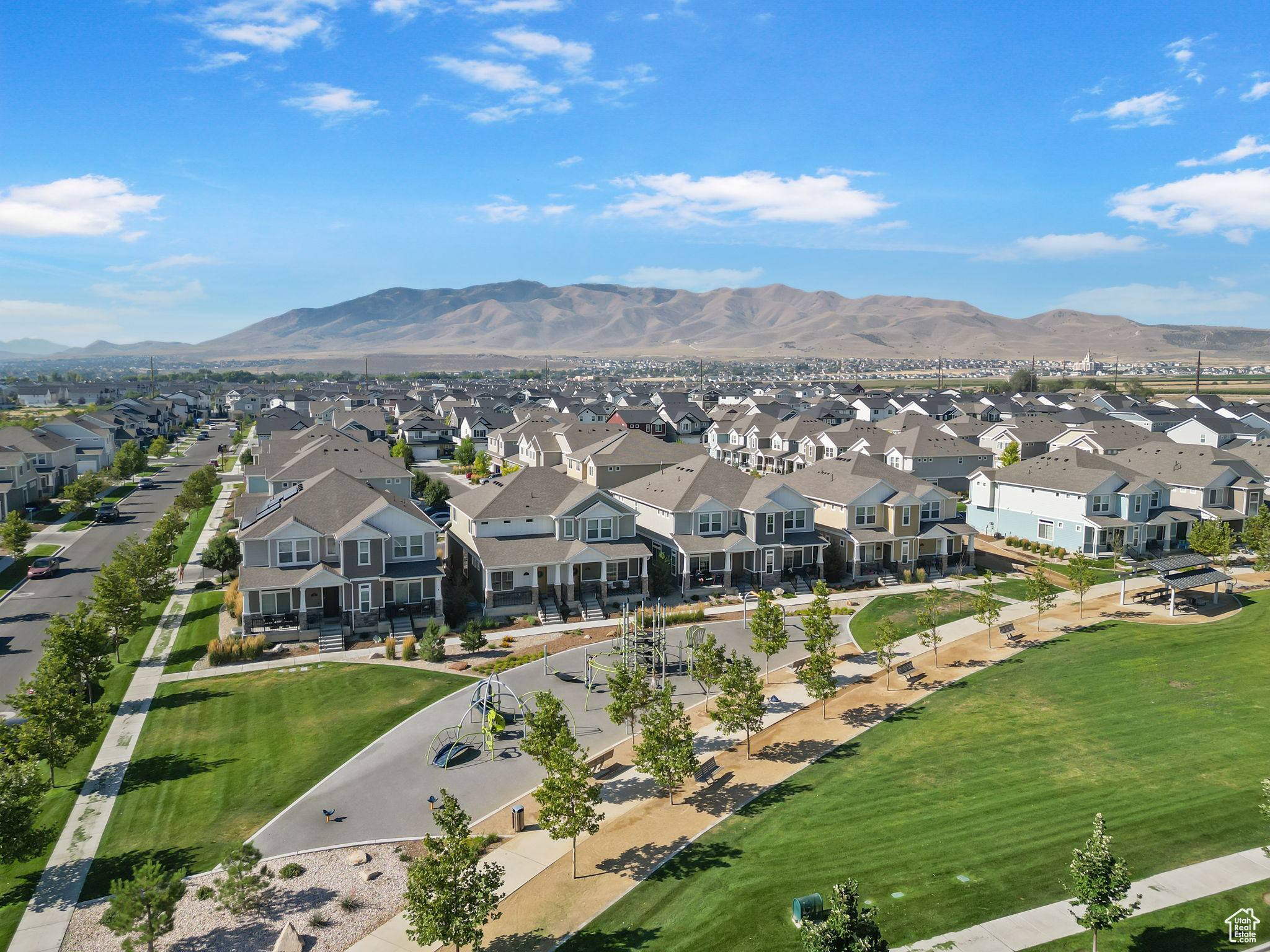 Saratoga Springs, Utah 84045, United States, 3 Bedrooms Bedrooms, ,3 BathroomsBathrooms,Residential,Active,182073