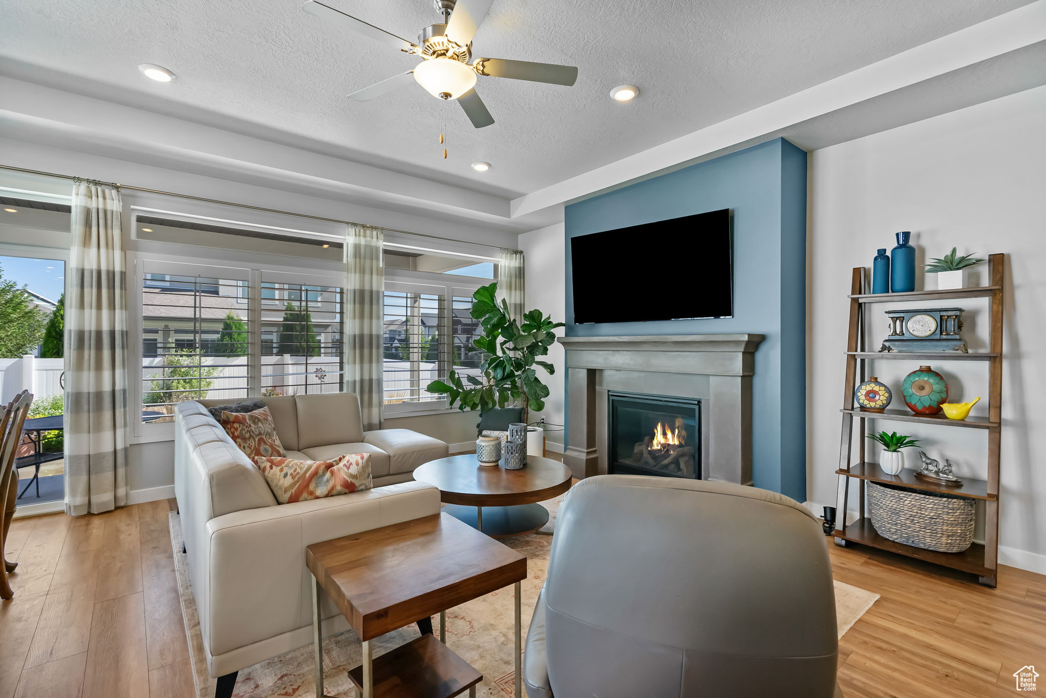 Saratoga Springs, Utah 84045, United States, 3 Bedrooms Bedrooms, ,3 BathroomsBathrooms,Residential,Active,182073