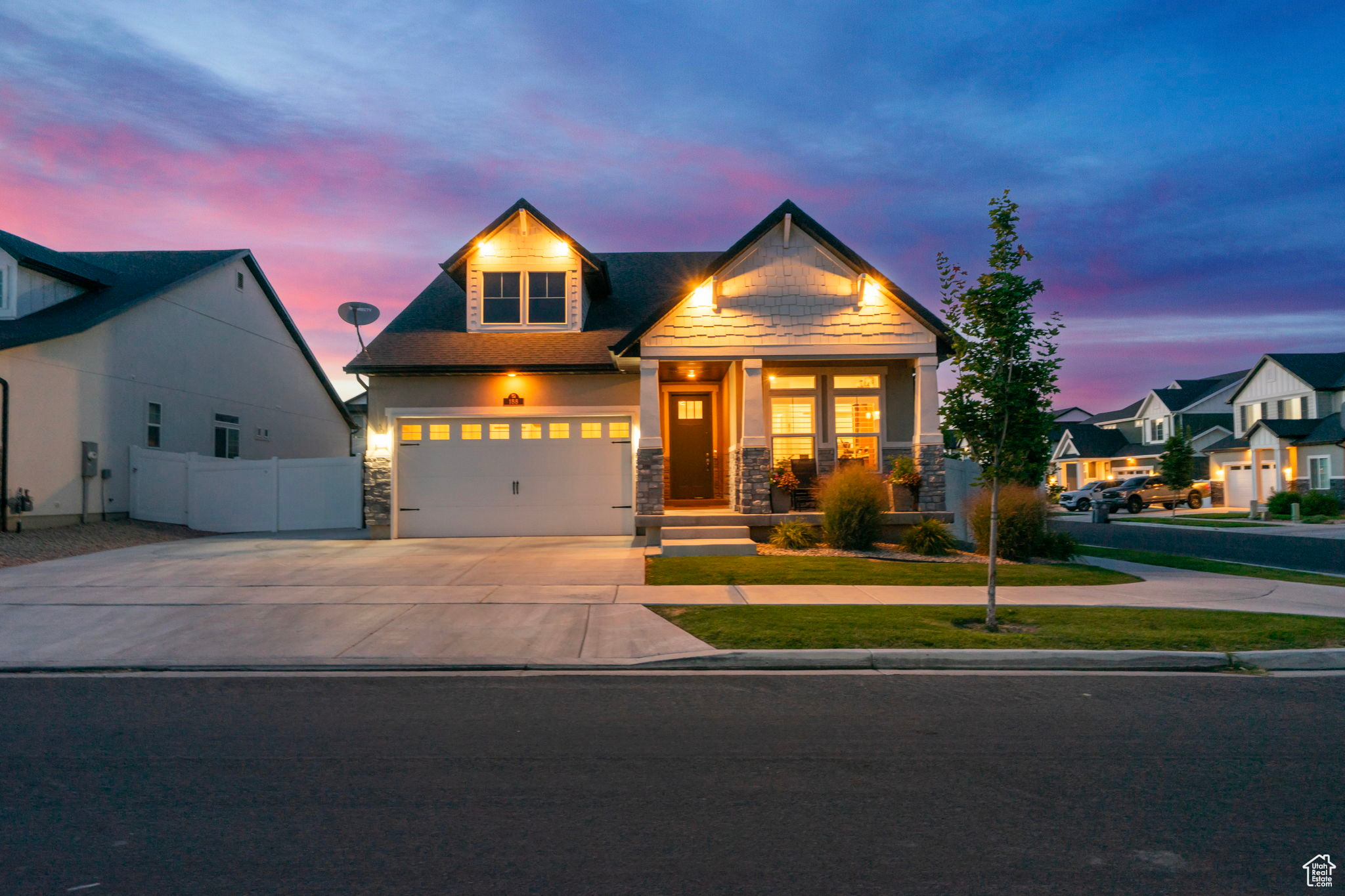 Saratoga Springs, Utah 84045, United States, 3 Bedrooms Bedrooms, ,3 BathroomsBathrooms,Residential,Active,182073