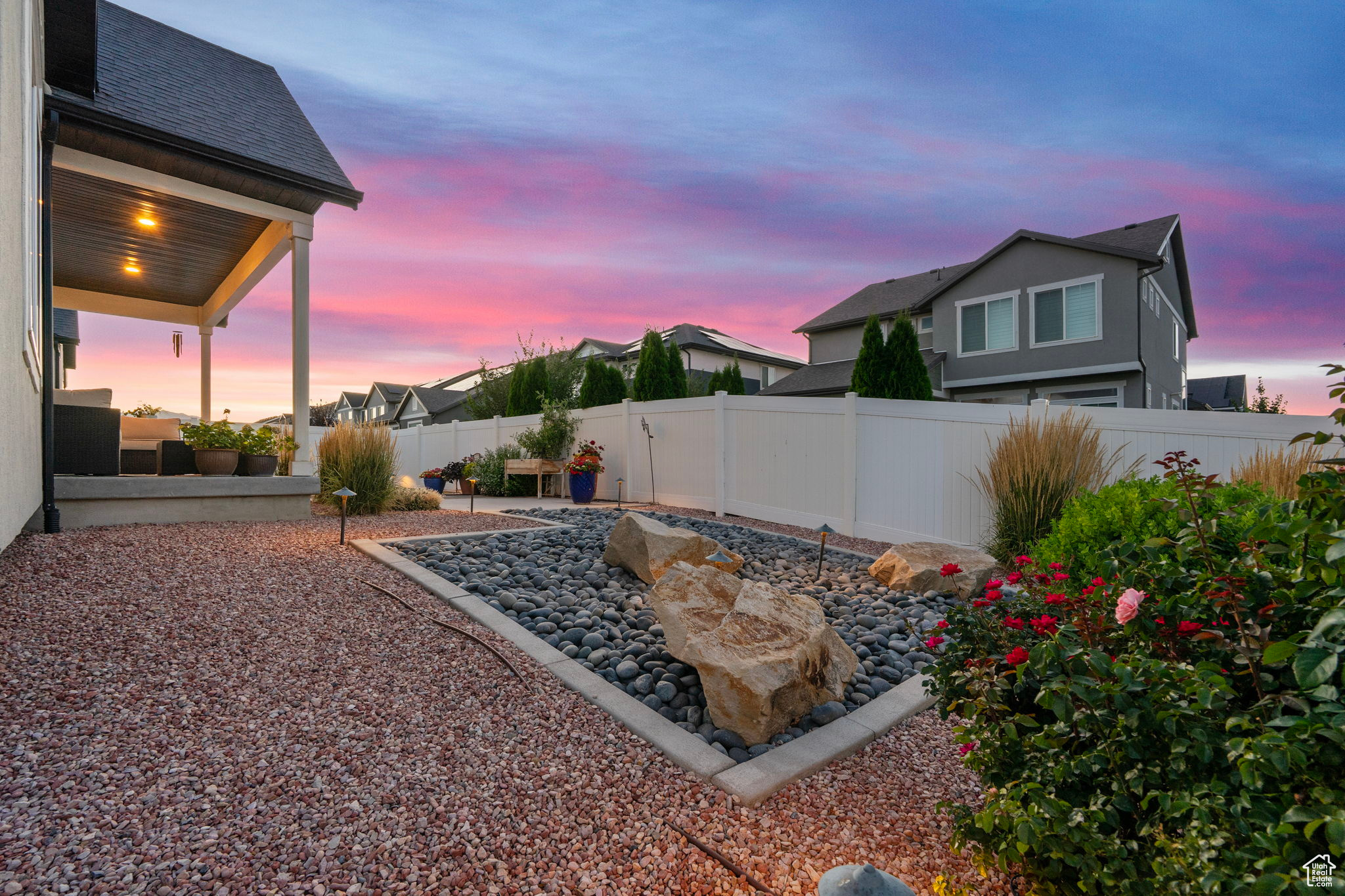 Saratoga Springs, Utah 84045, United States, 3 Bedrooms Bedrooms, ,3 BathroomsBathrooms,Residential,Active,182073