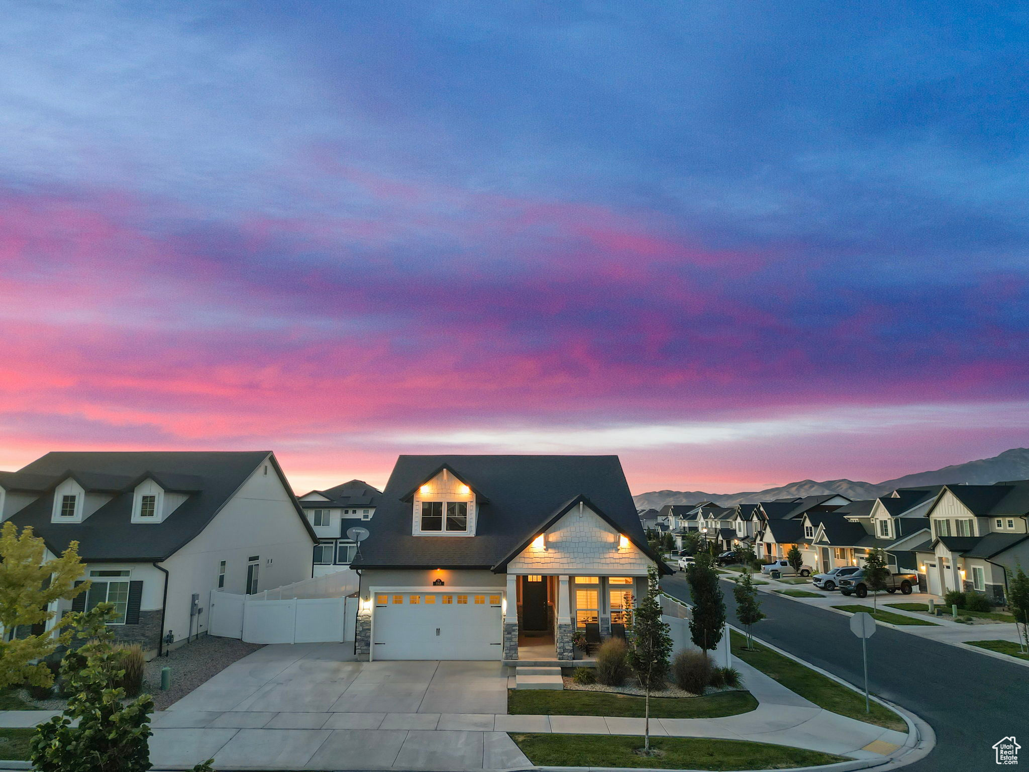 Saratoga Springs, Utah 84045, United States, 3 Bedrooms Bedrooms, ,3 BathroomsBathrooms,Residential,Active,182073