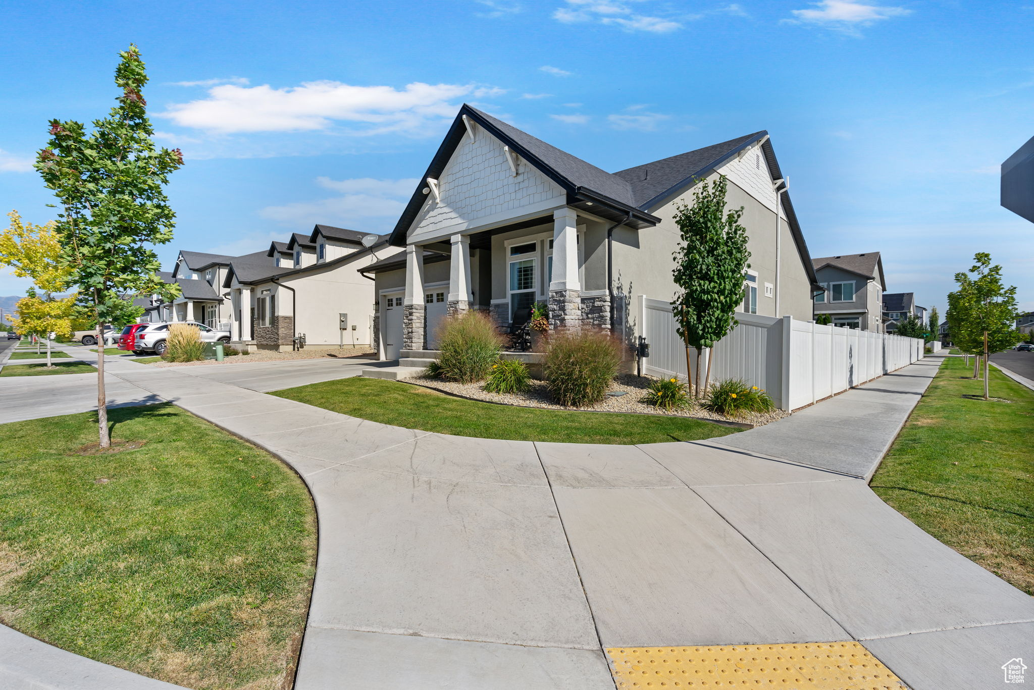 Saratoga Springs, Utah 84045, United States, 3 Bedrooms Bedrooms, ,3 BathroomsBathrooms,Residential,Active,182073