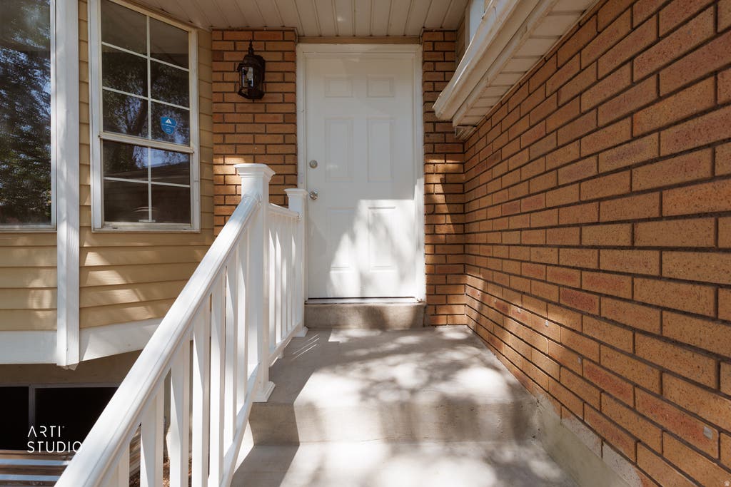 Photo of 965 N DOROTHEA WAY W, Salt Lake City, UT 84116 (MLS # 2167490)