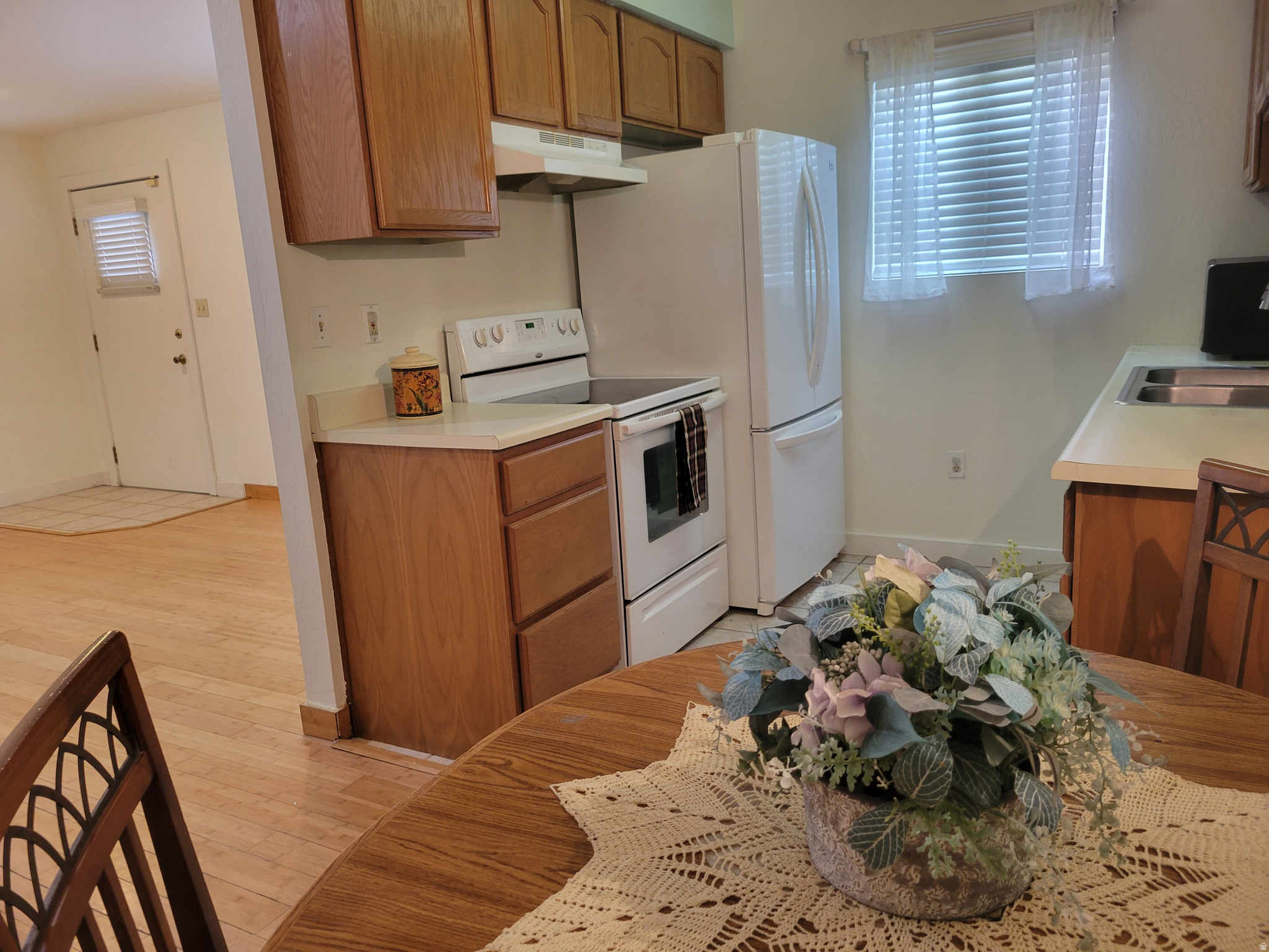 MOUNTAIN VIEW CONDOMINIUMS - Residential