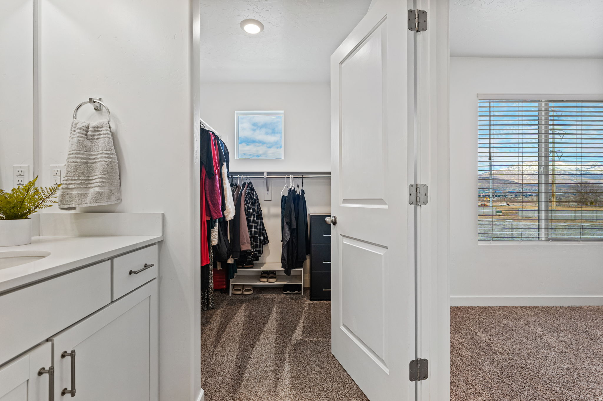 COLD SPRING RANCH - Residential