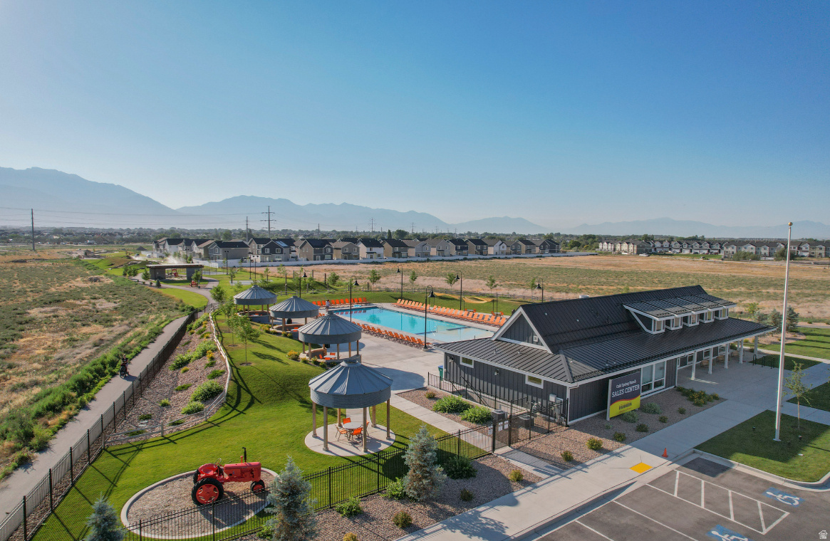 COLD SPRING RANCH - Residential